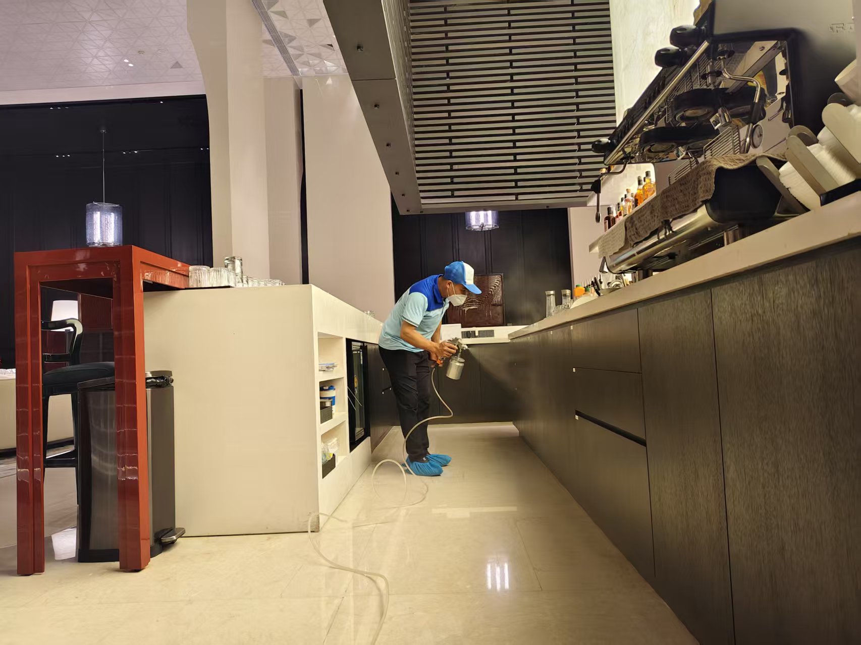 荔灣區(qū)白鵝潭項目空氣治理除甲醛